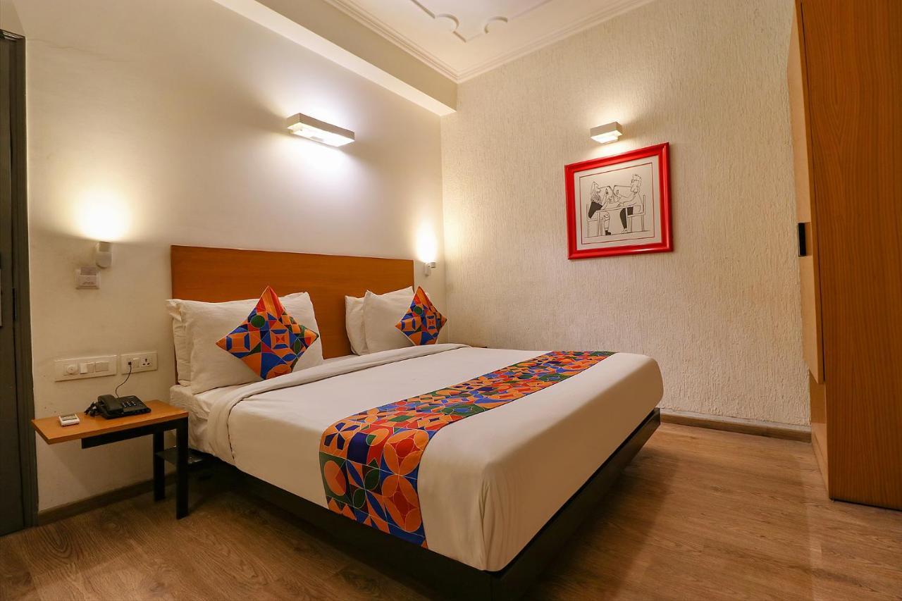 Fabhotel Lord Inn Nueva Delhi Exterior foto