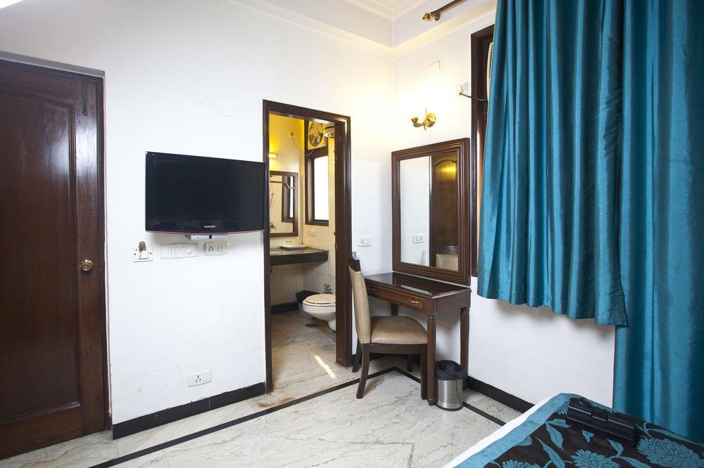 Fabhotel Lord Inn Nueva Delhi Exterior foto